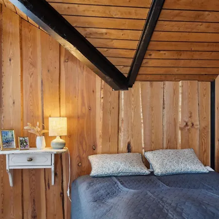 بيت للعطل Cozy With Personal Decor Rødby